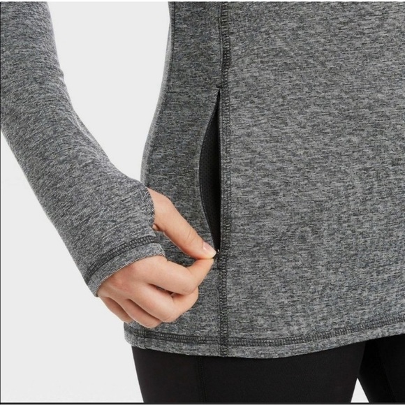 NWOT-All in Motion 1/4 Zip Pullover Active Top – Size Large - Picture 2 of 9